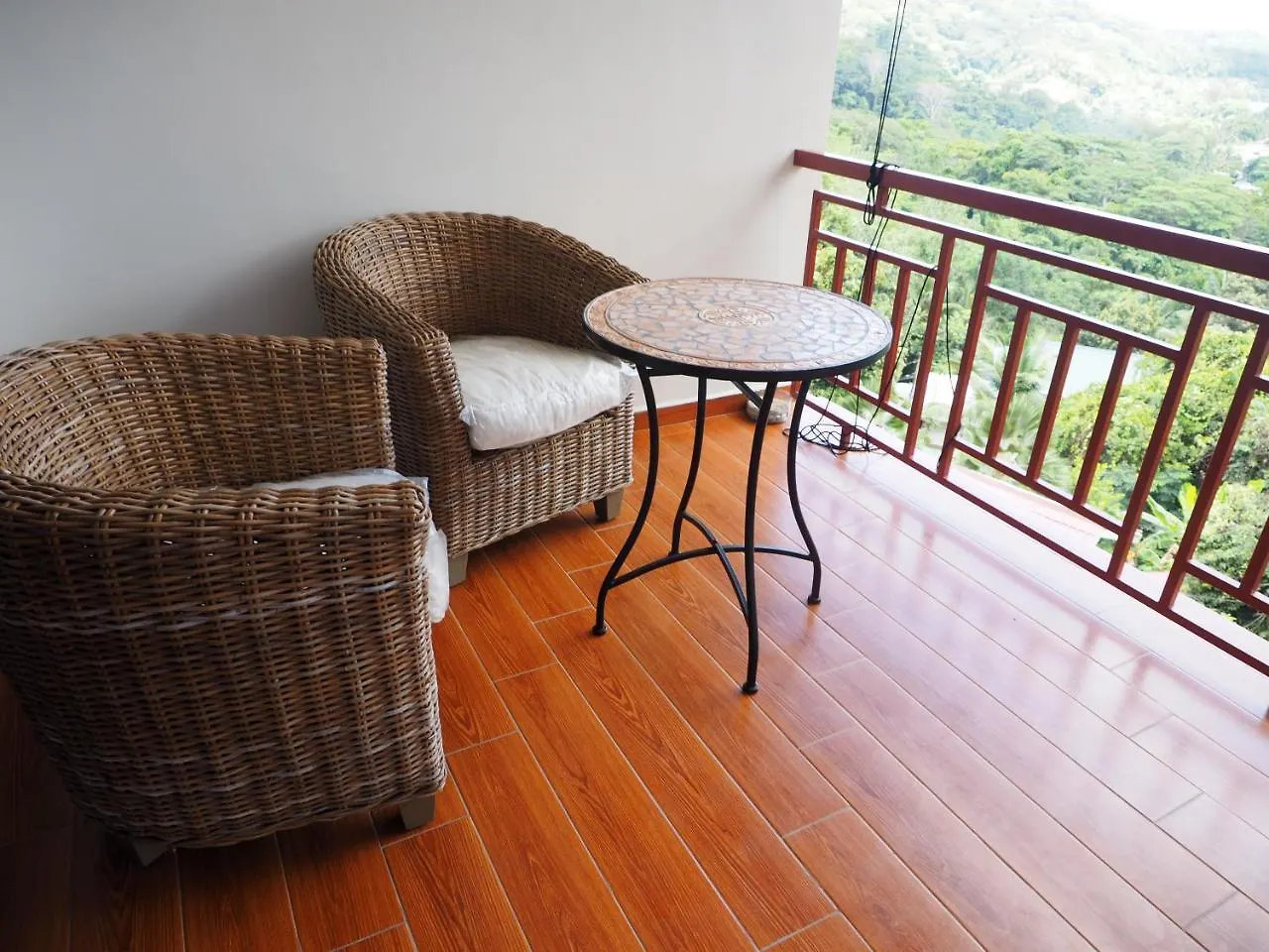 Cella Villa Anse a La Mouche Guest house